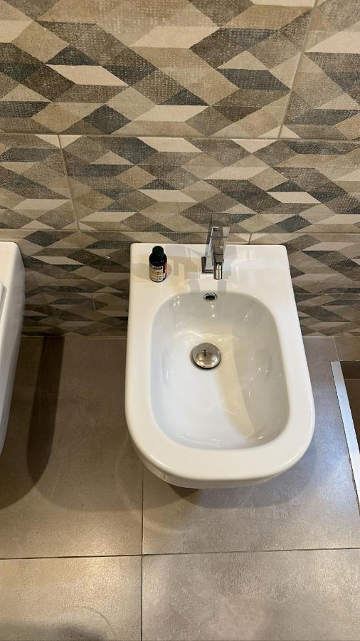 B&B Nicolai Centrale Барі Екстер'єр фото