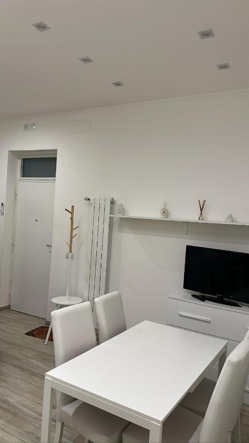 B&B Nicolai Centrale Барі Екстер'єр фото
