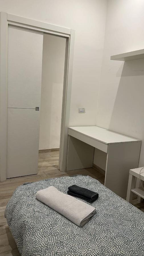 B&B Nicolai Centrale Барі Екстер'єр фото